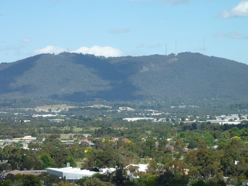 Croydon - Monastery Hill off Wicklow Avenue: South-easterly view towards Mt Dandenong