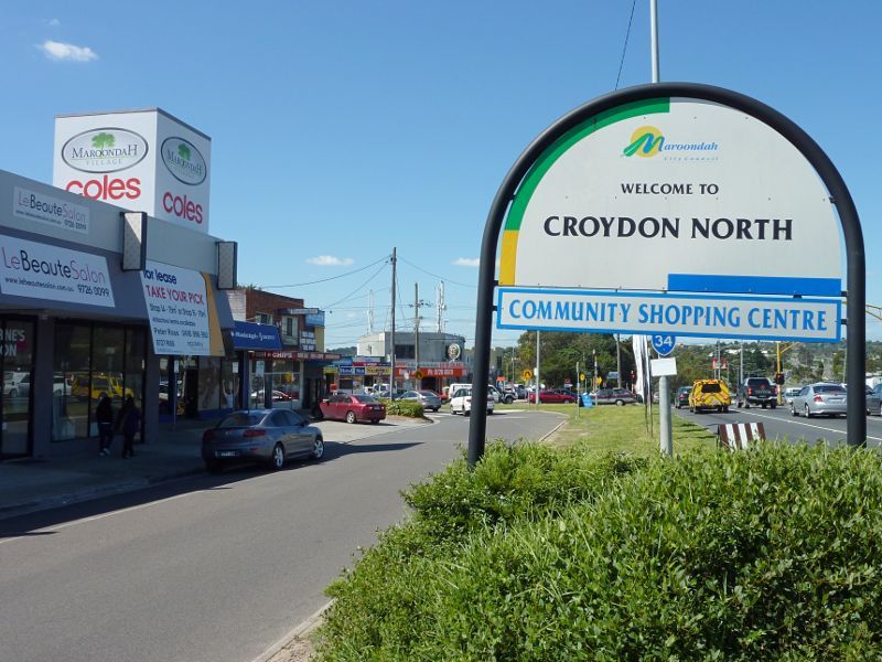 Croydon - Croydon North Community Shopping Centre, Exeter Road at Maroondah Highway: Maroondah Village, view north along Maroondah Hwy towards Exeter Rd