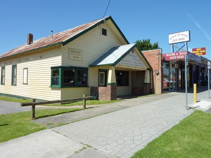 Croydon - Croydon North Community Shopping Centre, Exeter Road at Maroondah Highway: Corner of Exeter Rd and Karingal St
