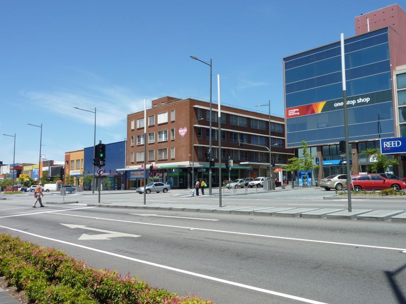 Dandenong - Shops and commercial centre, Lonsdale Street: View west across Lonsdale St at Walker St