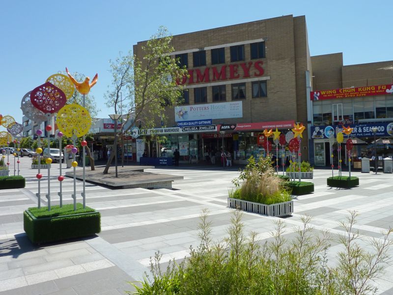 Dandenong - Shops and commercial centre, Lonsdale Street: Shops along eastern side of Lonsdale St at Langhorne St