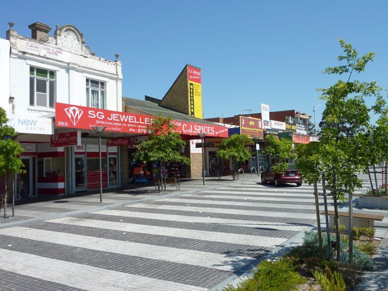 Dandenong - Shops and commercial centre, Lonsdale Street: Shops long west side of Lonsdale St south of Clow St