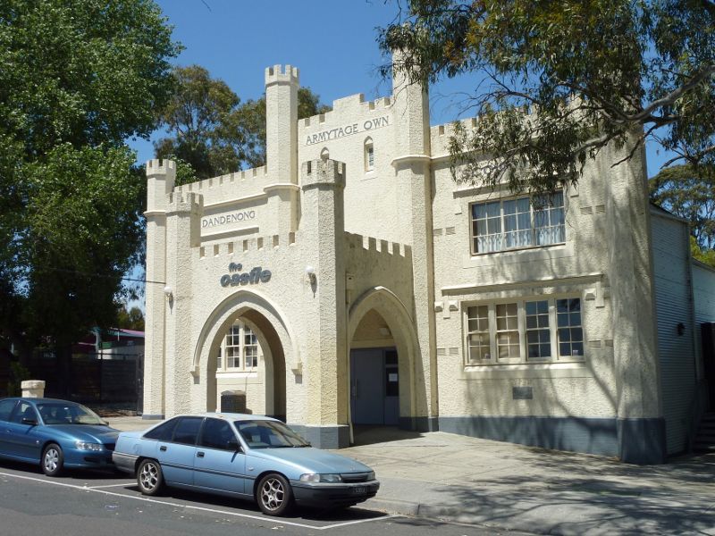 Dandenong - John Hemmings Memorial Park, Princes Highway: The Castle