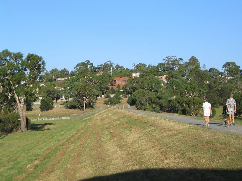 Dandenong - Wetlands and Dandenong Creek at east end of Police Road: Walking track along embankment near Dandenong Creek