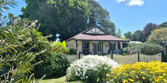 Abelia Cottage