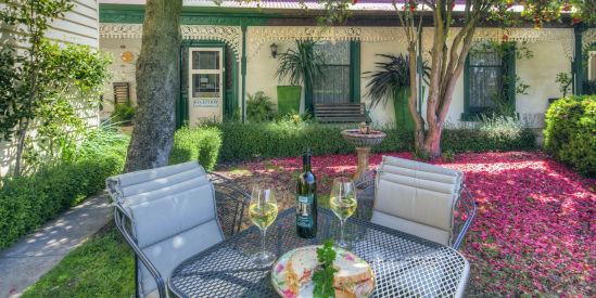 Daylesford Central Motor Inn