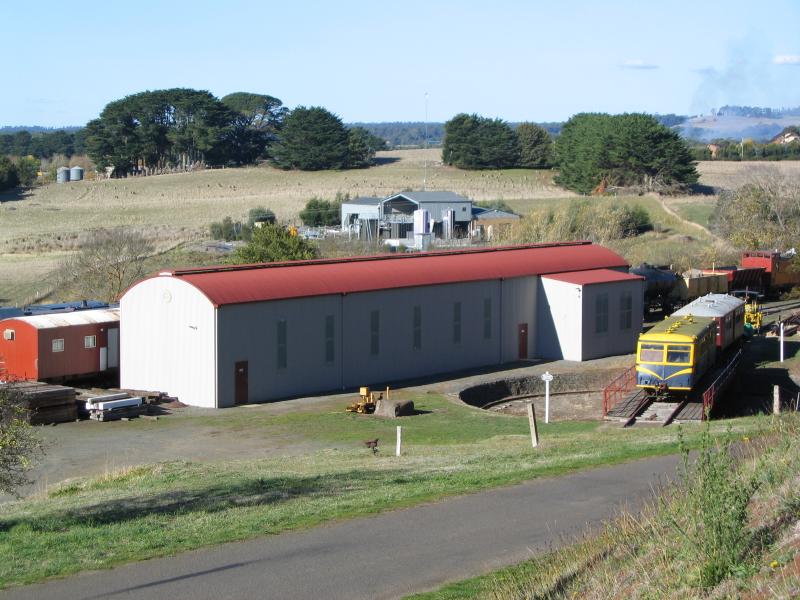 Daylesford - Around town: Railway station, Hill St