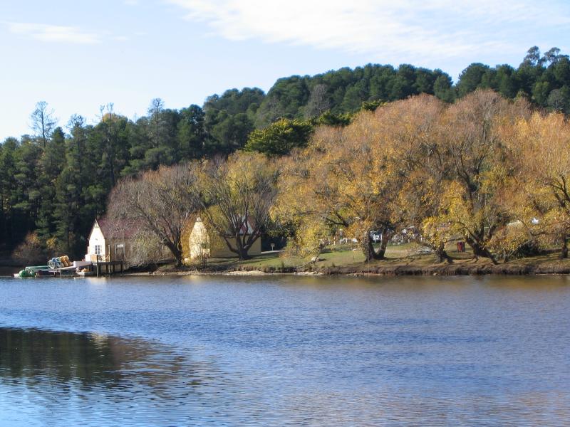 Daylesford - Lake Daylesford: View along lake towards boat house