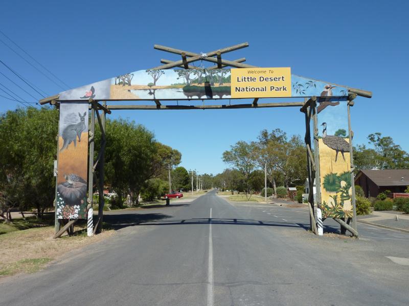Dimboola - Around Dimboola - Welcome to Little Desert National Park sign, view south-west along Wimmera St at Lloyd St