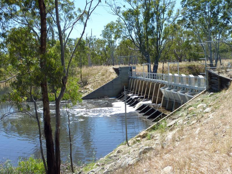 Dimboola - Weir on Wimmera River, off Golf Course Road - View across weir