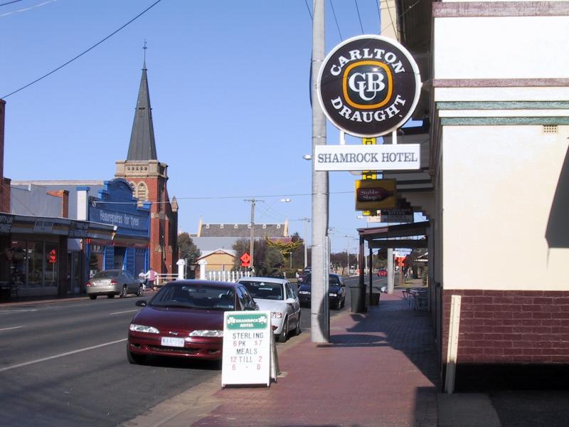 Donald - Shops and commercial centre, Woods Street: View south-east along Woods St towards Blair St