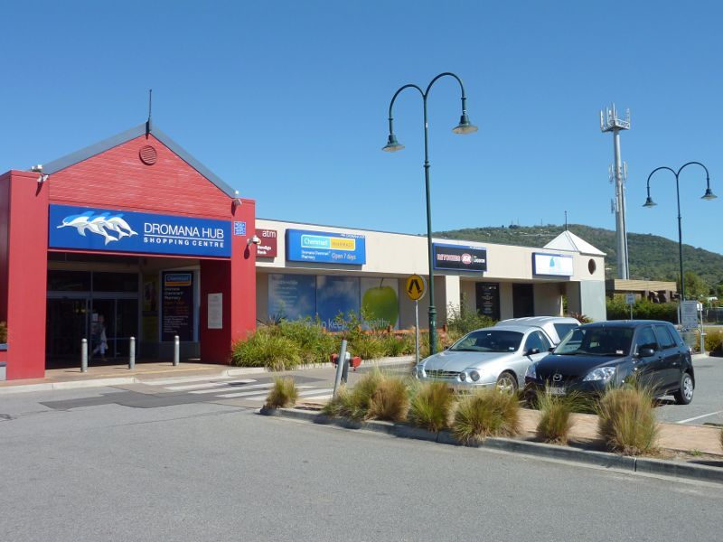 Dromana - Shops and commercial centre, Point Nepean Road: Dromana Hub Shopping Centre