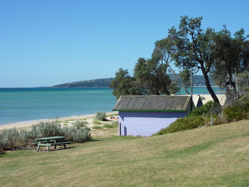 Dromana - Beach and foreshore around Latrobe Parade and information centre: View across foreshore down to beach