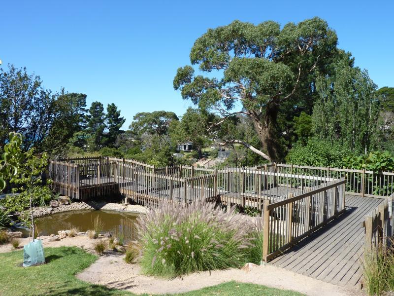 Dromana - Heronswood, Latrobe Parade: Duck pond