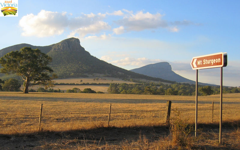 Dunkeld - Scenic lookout on Glenelg Highway west of Dunkeld: Mt Sturgeon and Mt Abrupt