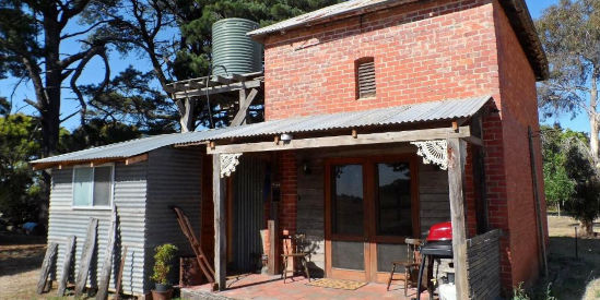 Grampians Historic Tobacco Kiln