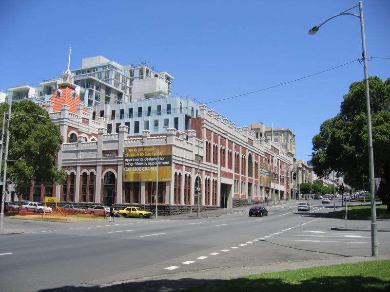 East Melbourne - Victoria Parade: View west along Victoria Parade at Powlett St