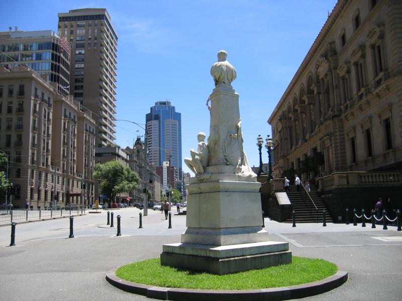 East Melbourne - Government offices and surroundings, Spring Street: View north along Spring St at Treasury Place towards Old Treasury