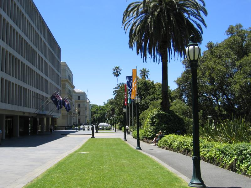 East Melbourne - Government offices and surroundings, Spring Street: View east along Treasury Place at Spring St
