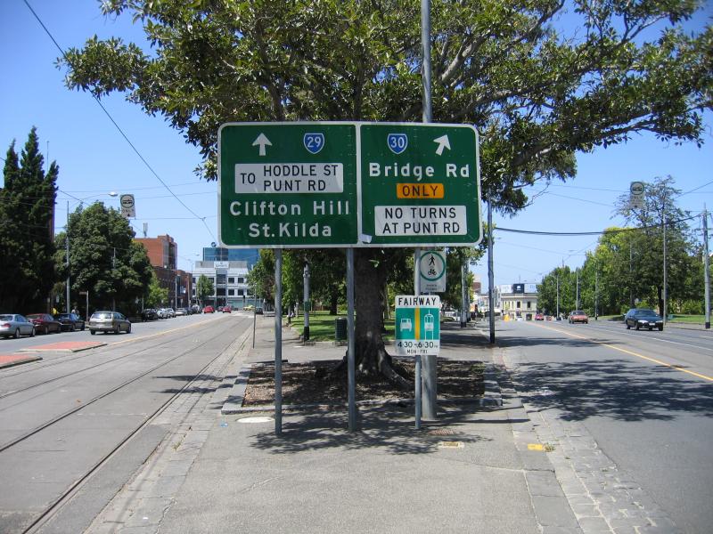 East Melbourne - Wellington Parade area: View east along Wellington Parade at Simpson St