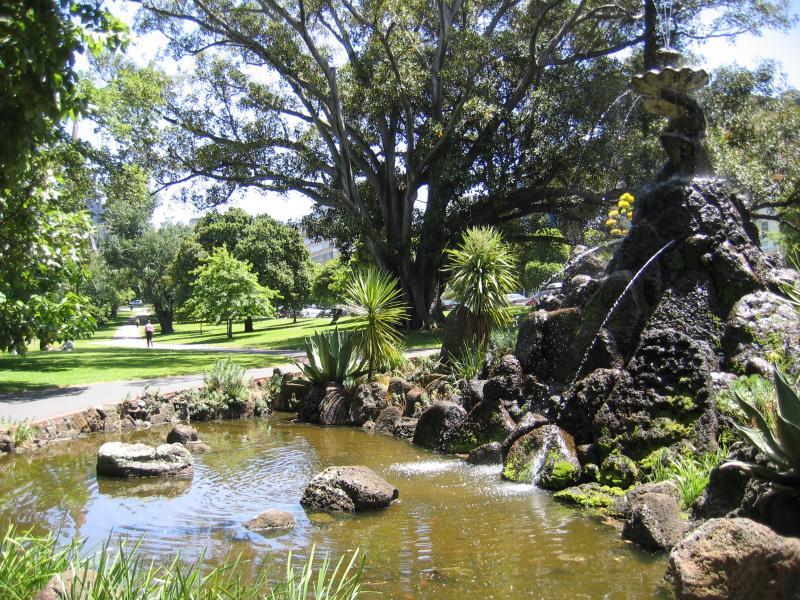 East Melbourne - Fitzroy Gardens: River God Fountain