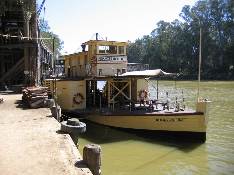 Echuca - The historic Port of Echuca: Alexander Arbuthnot, moored at the wharf