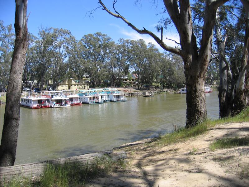 Echuca - The historic Port of Echuca - View across Murray River to boat moorings at Echuca, from slipway off Hunt St, Moama N.S.W.