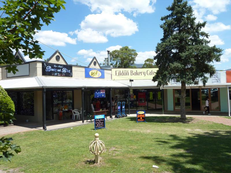 Eildon - Commercial centre and shops, Main Street: Shops