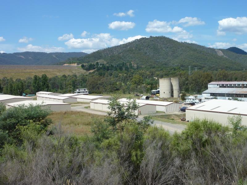 Eildon - Sugarloaf Road: View east towards industrial estate