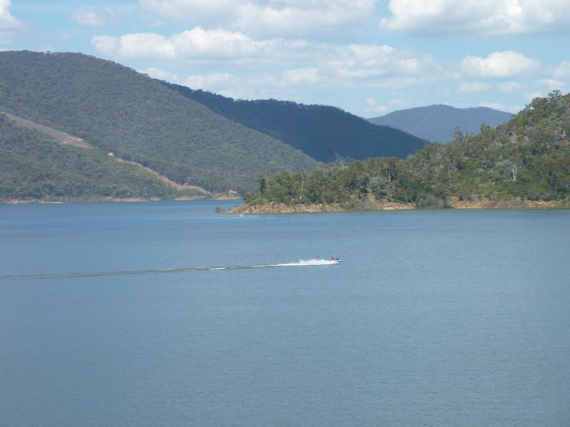 Eildon - Western end of dam wall on Lake Eildon: Easterly view across Lake Eildon