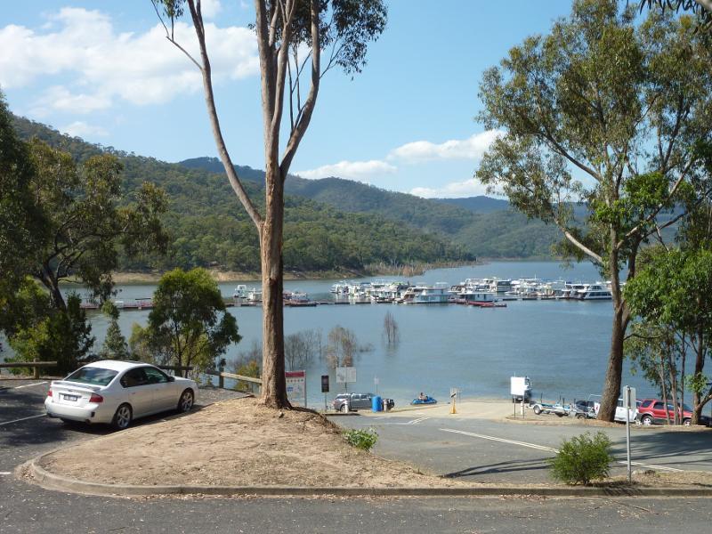 Eildon - Boat ramp at Jerusalem Inlet, Jerusalem Creek Road: North-easterly view from car park towards boat ramp