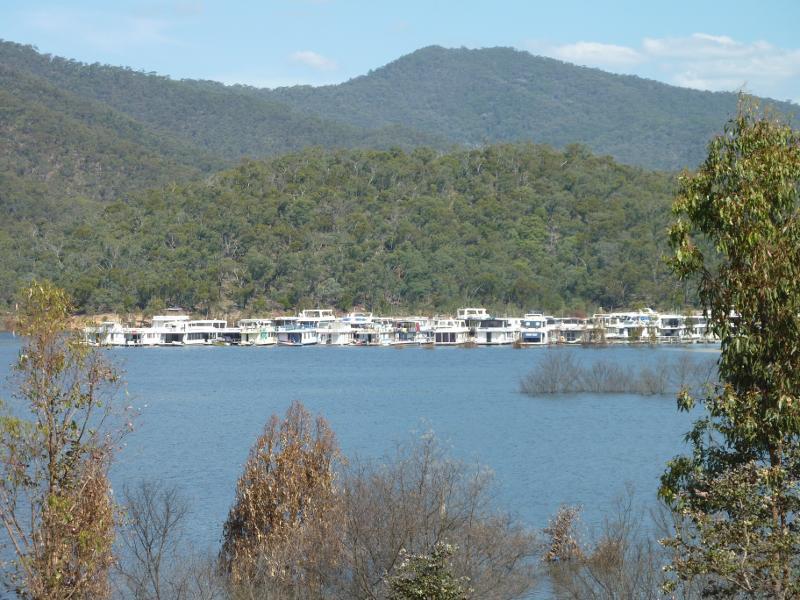 Eildon - Boat ramp at Jerusalem Inlet, Jerusalem Creek Road: South-easterly view along inlet towards houseboats