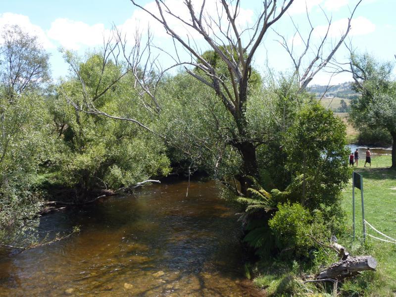 Eildon - Rubicon River, Taggerty-Thornton Road south of Thornton: View west along Rubicon River from bridge