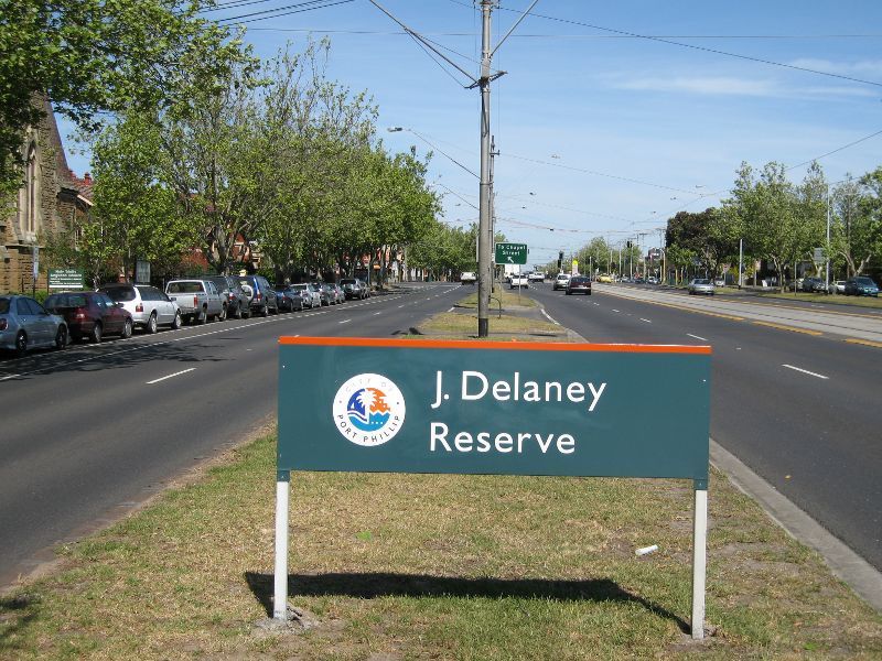 Elwood - Brighton Road: View south-east along Brighton Rd and J. Delaney Reserve opposite Dickens St