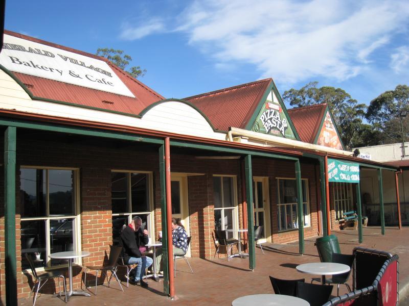 Emerald - Shops and commercial centre, Kilvington Drive: Shops fronting courtyard and car park, south-west corner of Main St and Kilvington Dr