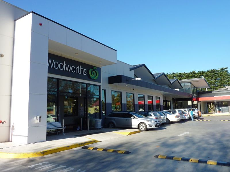 Emerald - Shops and commercial centre, Main Street between Beaconsfield Road and Monbulk Road: Car park at Woolworths fronting Monbulk Rd