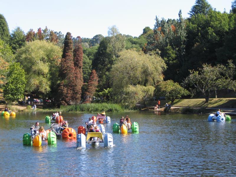 Emerald - Emerald Lake Park: Water bikes at south-western arm of Lake Treganowan