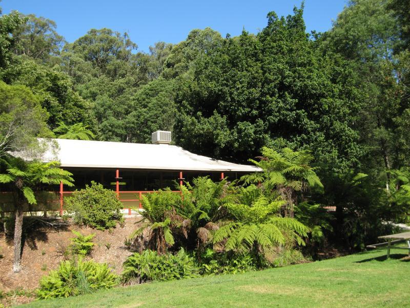 Emerald - Emerald Lake Park: Cafe and tea rooms