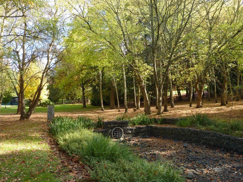 Emerald - Emerald Lake Park: Nobelius Heritage Park