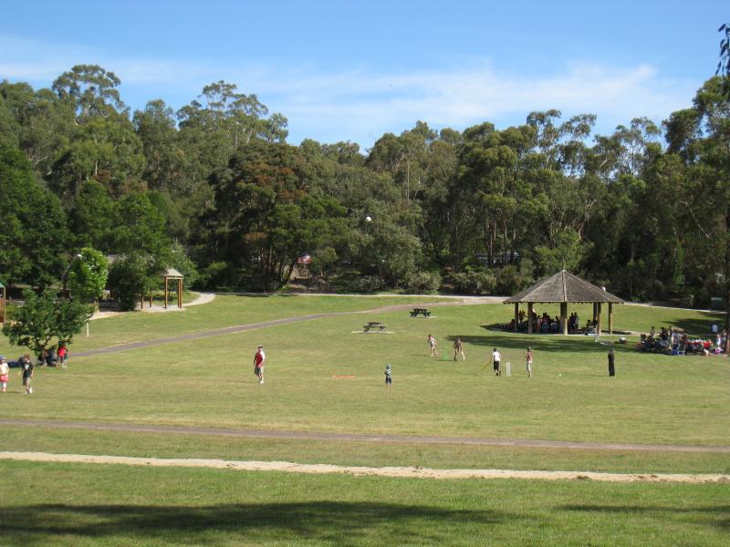 Emerald - Cardinia Reservoir Park: Lawns and shelters near Crystal Brook Picnic Area