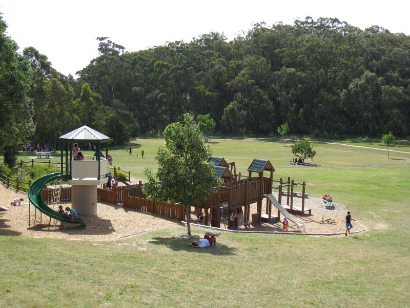 Emerald - Cardinia Reservoir Park: Playground at Crystal Brook Picnic Area