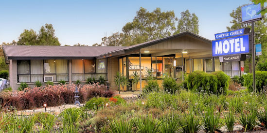 Castle Creek Motel