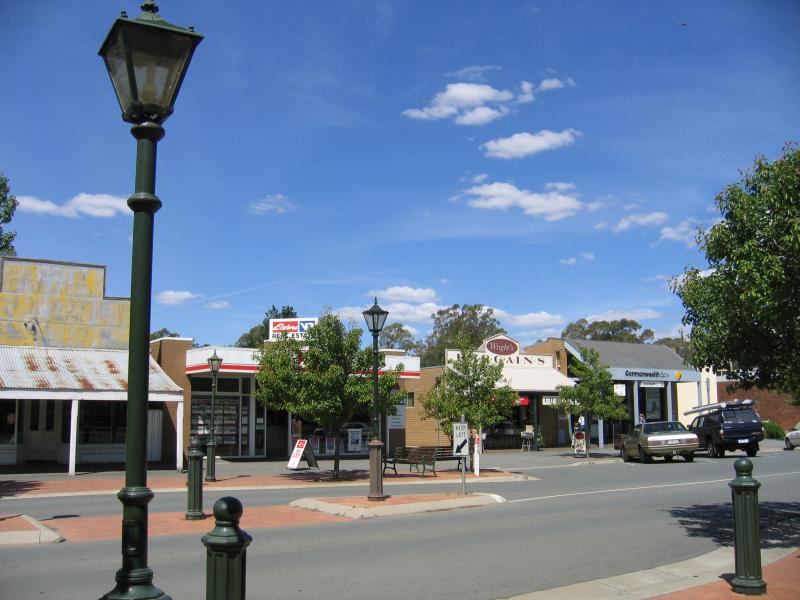 Euroa - Commercial centre and shops, Binney Street and Railway Street: Shops along Binney St between Brock St and Railway St