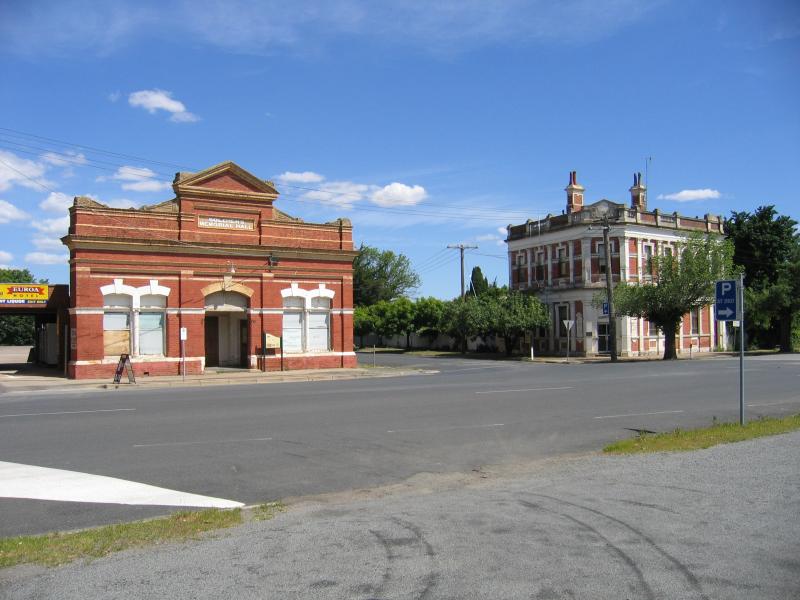Euroa - Commercial centre and shops, Binney Street and Railway Street - Soldiers Memorial Hall, Railway St at McGuiness St