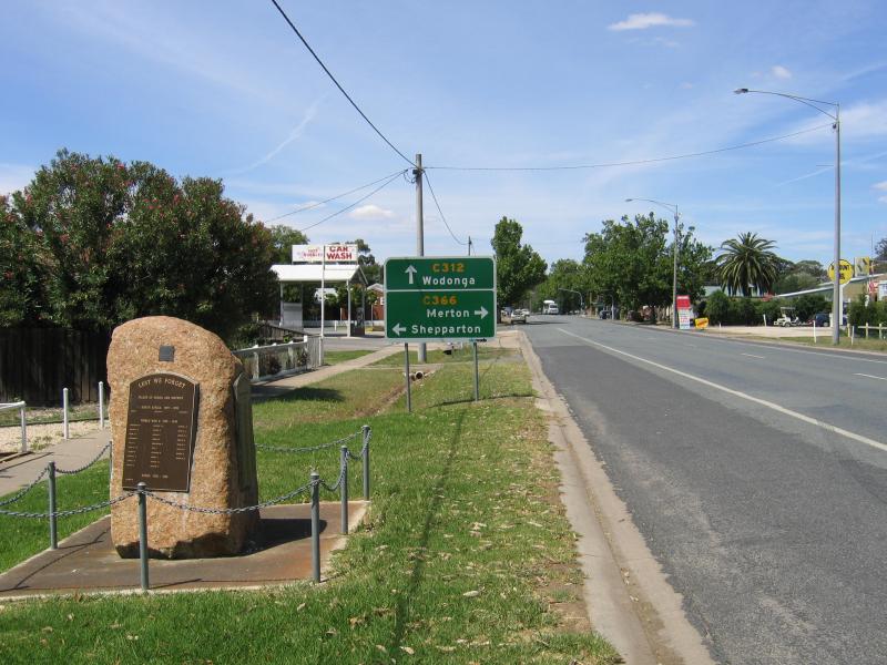 Euroa - Around Euroa and outskirts: War memorial at Lions Park, view north-east along Euroa Main Road towards Hart St