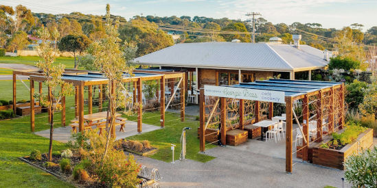 Georgie Bass, Flinders