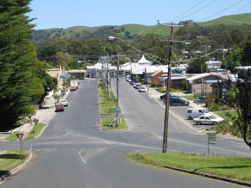 Foster - Shops and commercial centre, Main Street and Station Street: View west along Church Hill Dr towards Main St