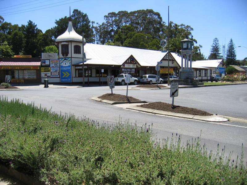 Foster - Shops and commercial centre, Main Street and Station Street: Exchange Hotel, corner Main St and Station St