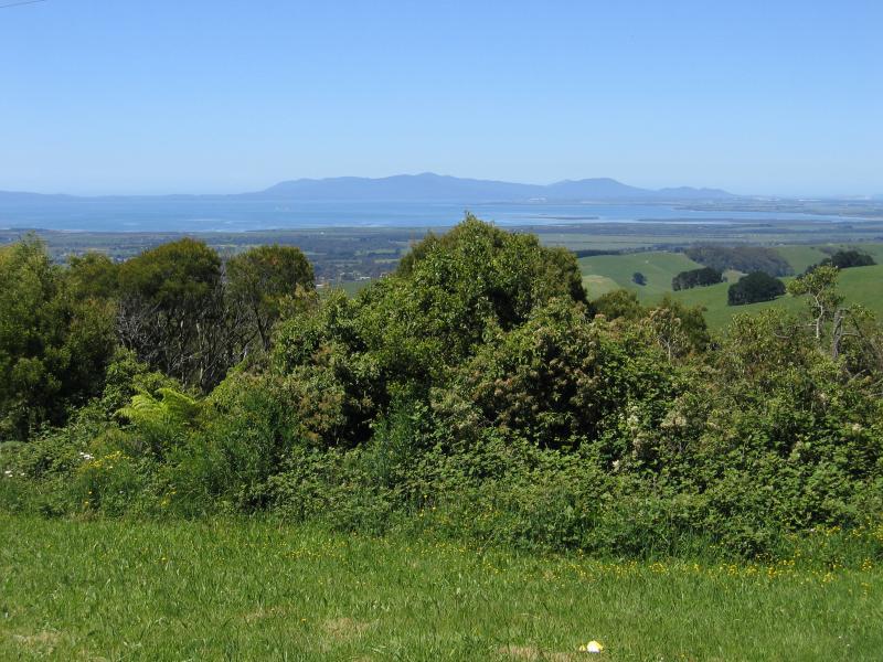 Foster - Lookout, South Gippsland Highway at Foster North: View south-east from picnic area