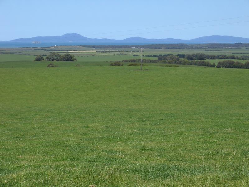 Foster - Views from Promontory Road at Old Yanakie Road: View south-east towards Wilsons Promontory